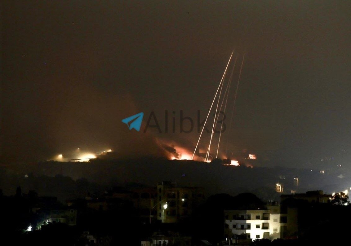 Violent Clashes Continue in Kfar Tebnit, Southern Lebanon