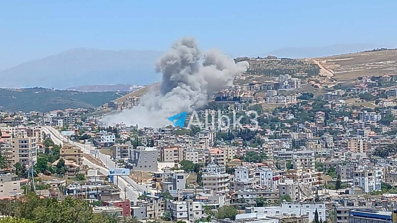 Israeli raids hit Kfar Reman and Upper Nabatieh in southern Lebanon