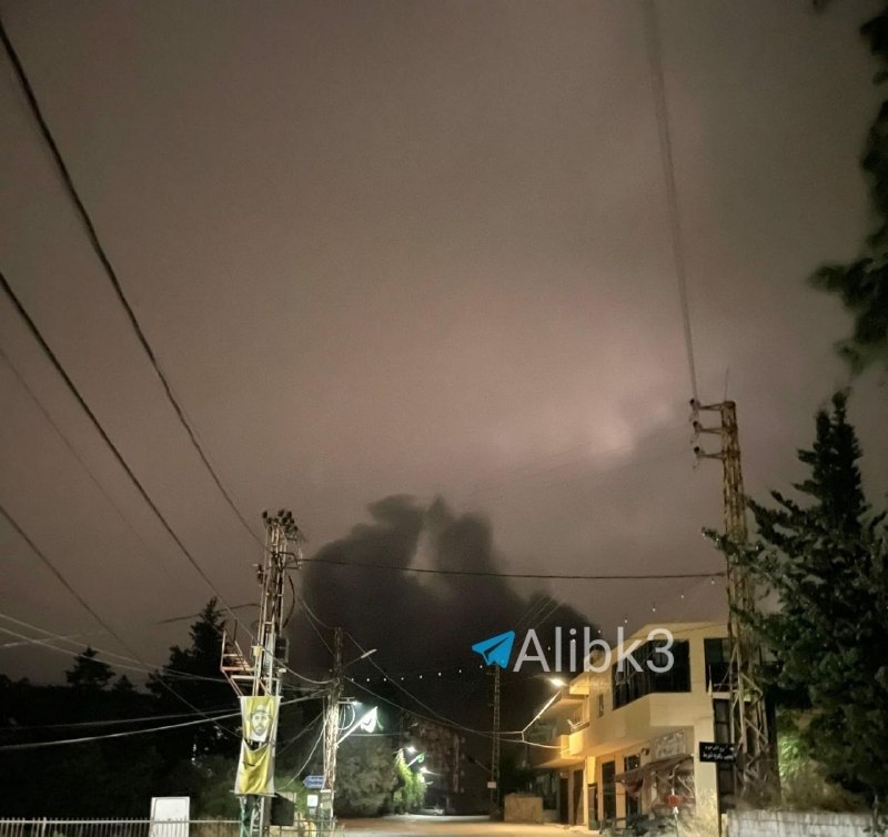 Israeli raids hit Meifdon and Fawqa al‑Nabatiyya in southern Lebanon