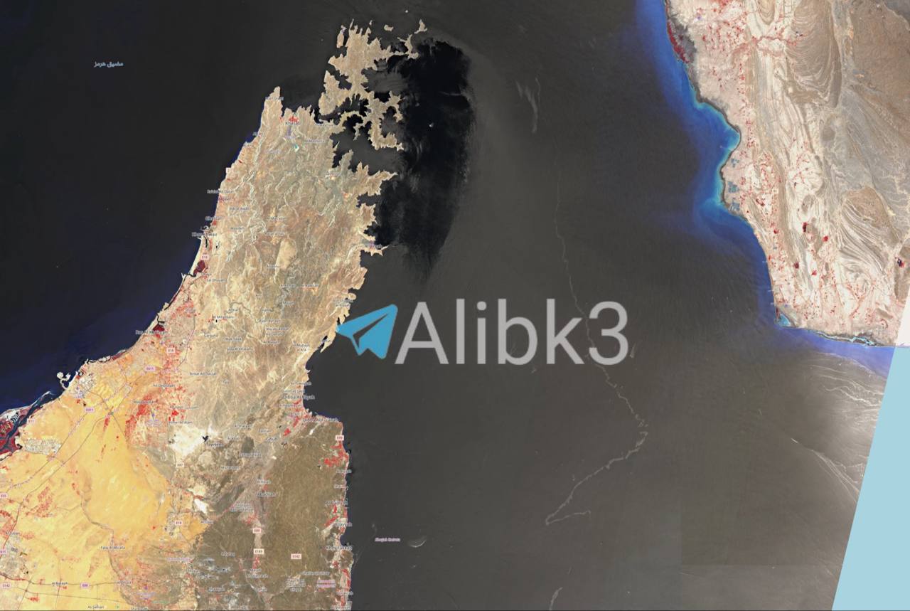 Oil Spill Trace Detected During Ship Transfer Near Sohar
