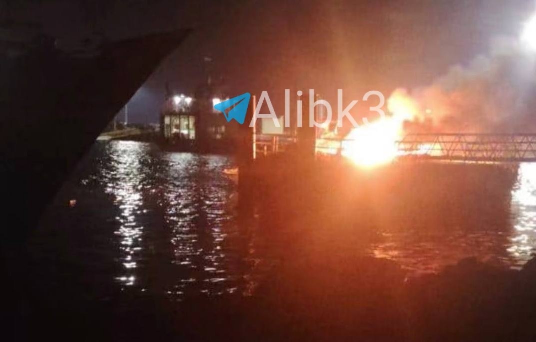 US Strike Targets Sirik Pier in Iran's Hormozgan Province