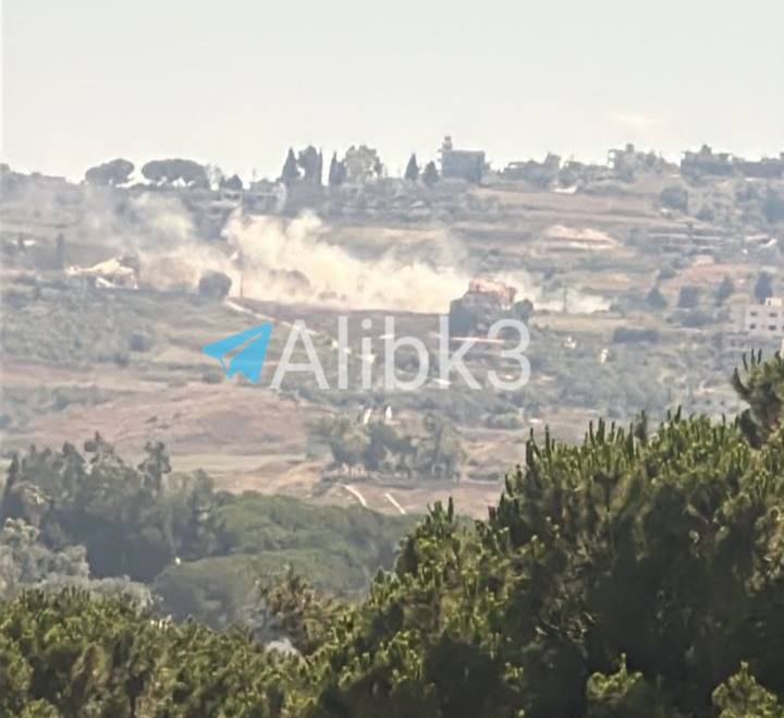 Israeli tank fires at Haddatha, Lebanon