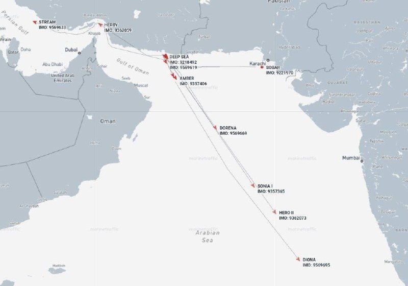Iranian oil tankers continue to transit Strait of Hormuz