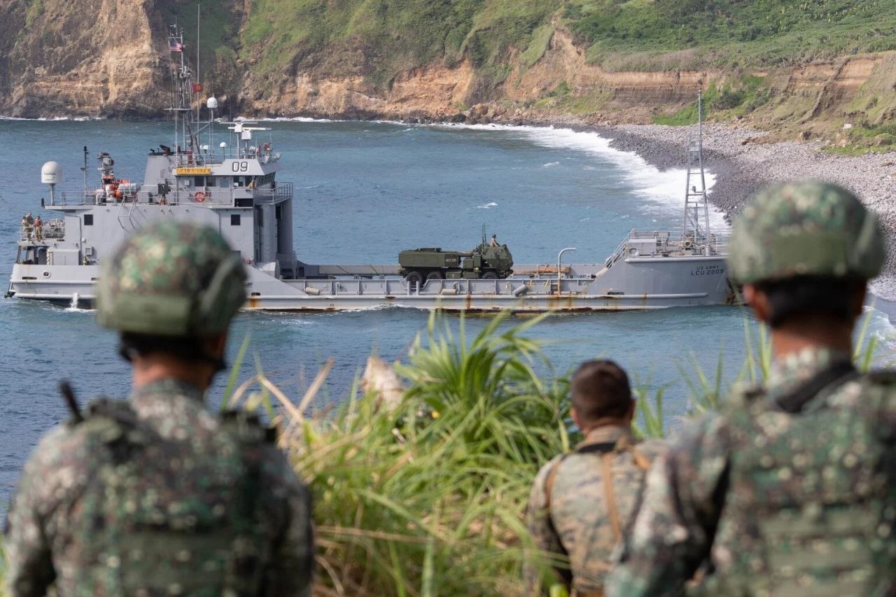 US Approves $1.5 B Aid for Joint Taiwan‑Philippines Defense Initiative