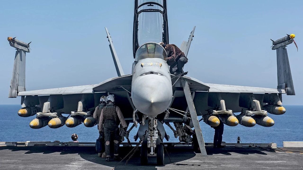 Lightweight Cruise Missiles Outperform JDAMs in Cost and Range
