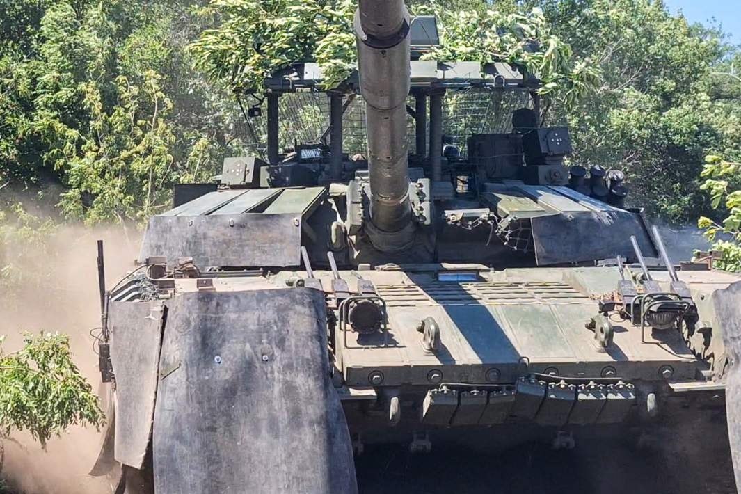 Russia Deploys T-72B3A Tanks with Arena-M Active Protection in Ukraine