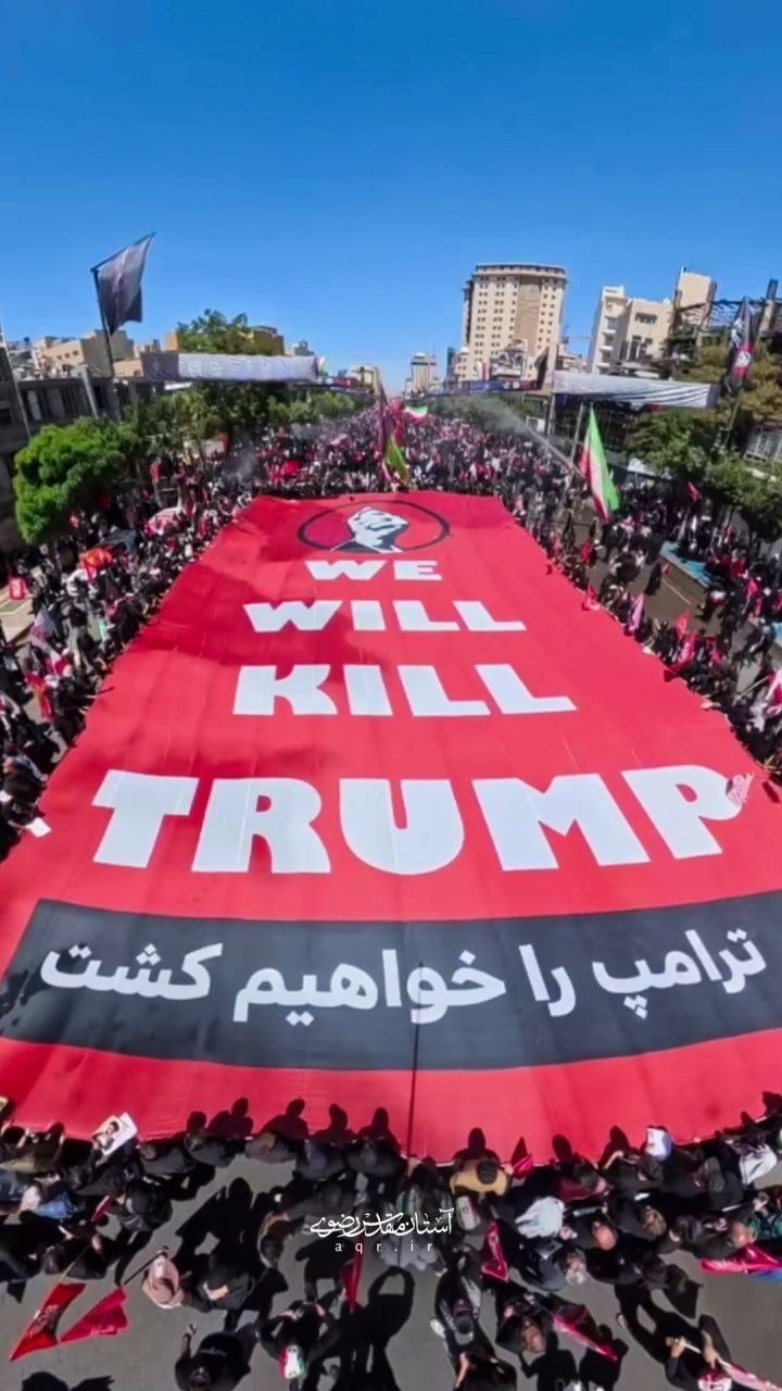 Protesters in Mashhad chant death to Trump threats
