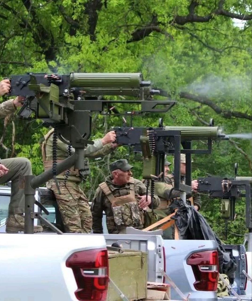 Russia and Ukraine Deploy Century-Old Maxim Guns for Drone Defense
