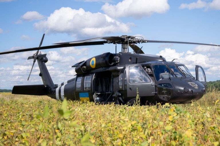 Ukraine Plans to Replace Soviet Helicopters with US Black Hawks